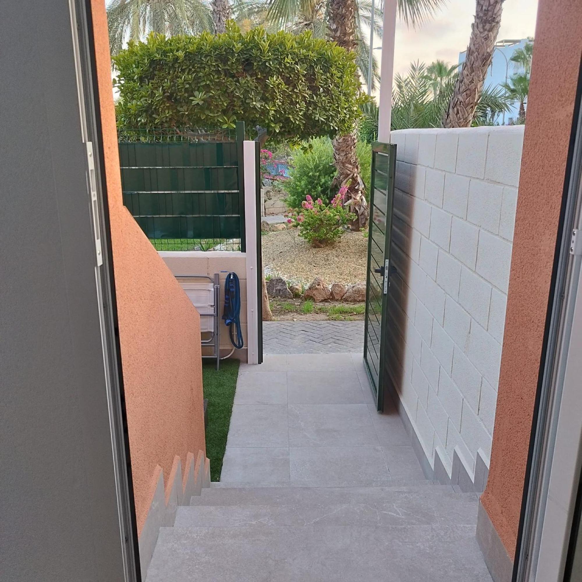 Bajo De Diseno, Piscina Privada Climatiza, 150M De La Playa Apartment Vera Exterior photo